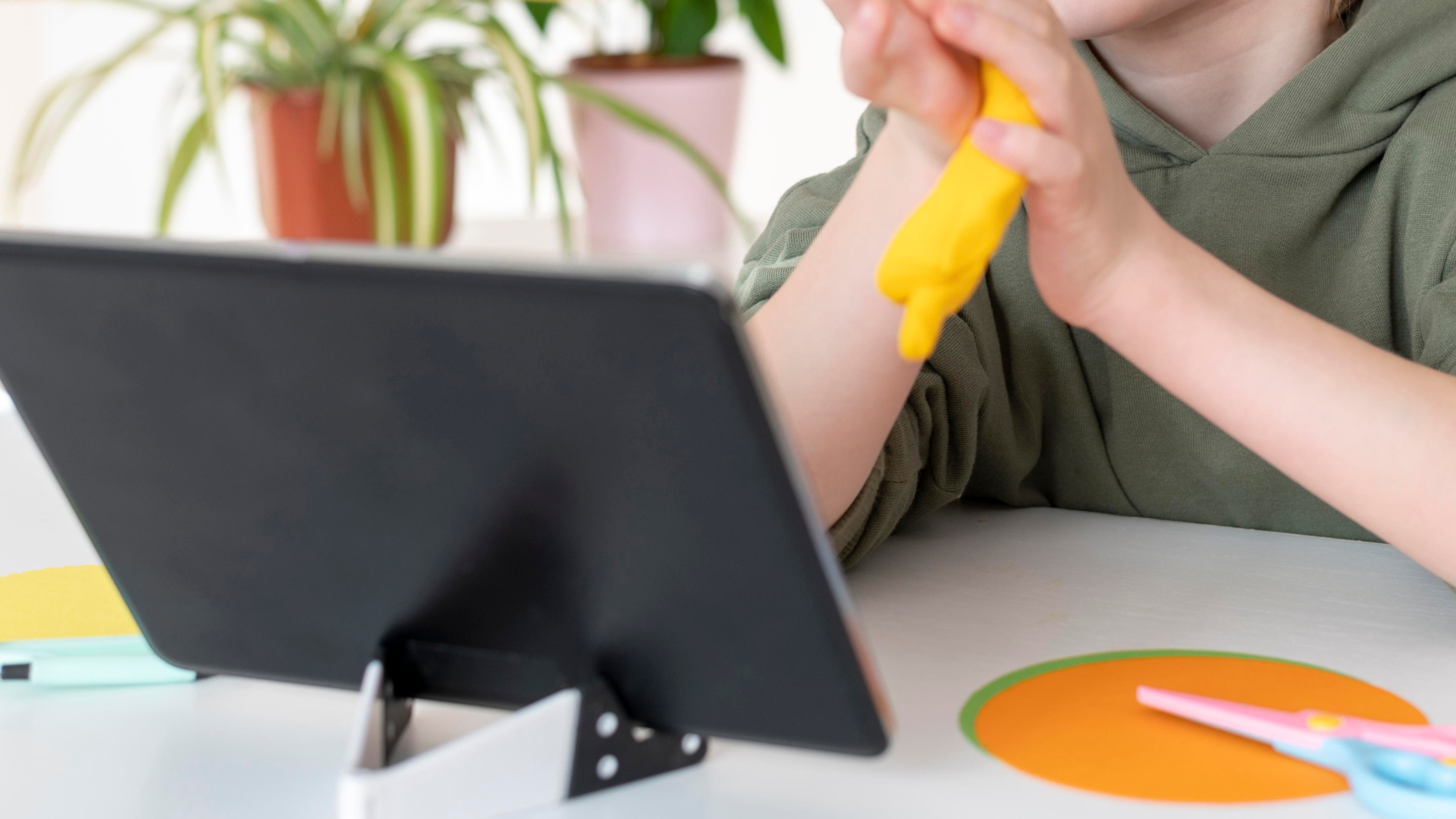 10 Fun Ways to Teach Kids About Investing